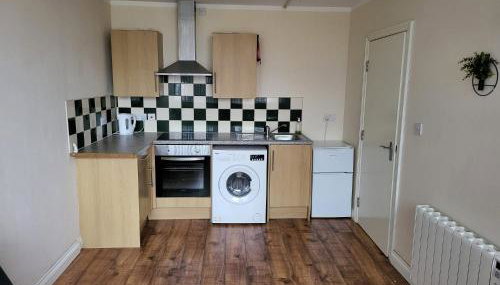 Train Station Apartments - Foto 1