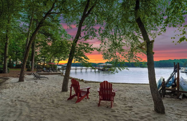 Boathouse Cove by Avantstay Pool + Swim Dock Hot Tub - Foto 5