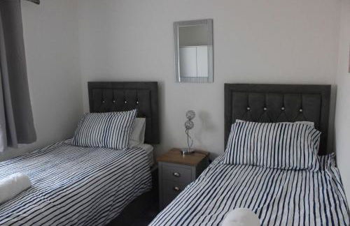 Exquisite and Modern 2 bed Maisonette - Foto 13