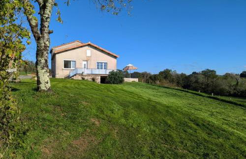 Maison spacieuse avec piscine privée, climatisation, Wi-Fi, animaux acceptés et parking - FR-1-653-268 - Foto 36