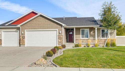 Year-Round Outdoor Fun Spacious Retreat in Iona - Foto 4