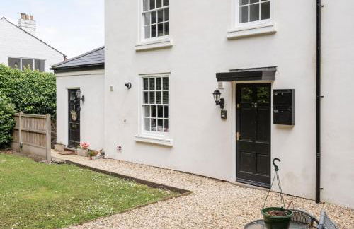 Cosy 1BD in Malvern With Stunning Views! - Foto 64