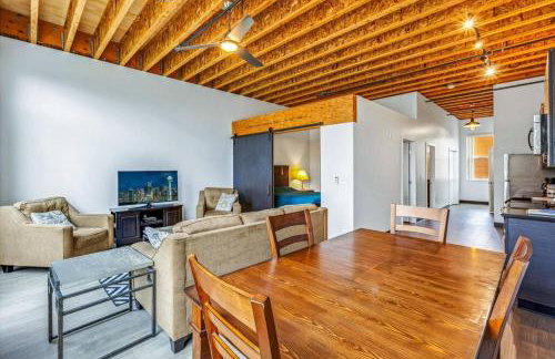 Brand New Condo Steps from Bremerton Ferry - Foto 32