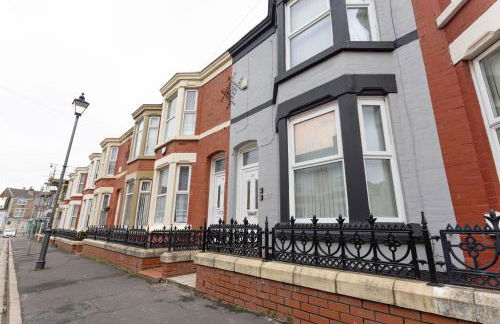 Saxony House - Air Host & Stay - Free Parking - Foto 37