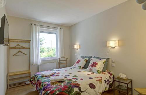 Gîte moderne avec parking sécurisé et jardin privé - FR-1-496-316 - Foto 18