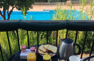 STUDIO POOL HOUSE 2 ETOILES VUE MER PANORAMIQUE AMAZING SEA VIEW WIFI LINGE LINEN INCLUS AIRCONDITIOn - Foto 24