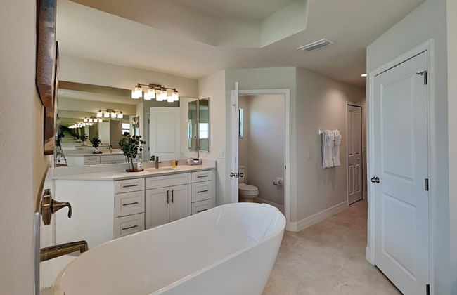 Calm Waters - Photo 19