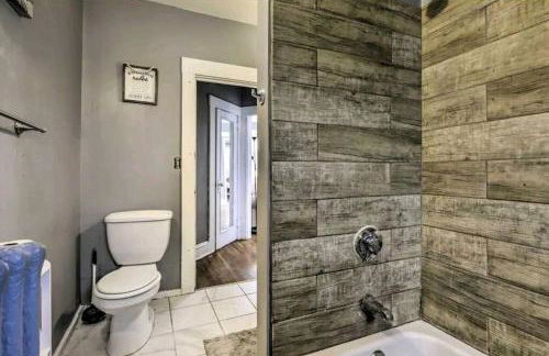 downtown and secluded - Foto 35