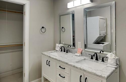 Yellow Belle on Avenue L - Foto 18