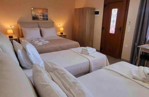 Venias Rooms - Photo 11