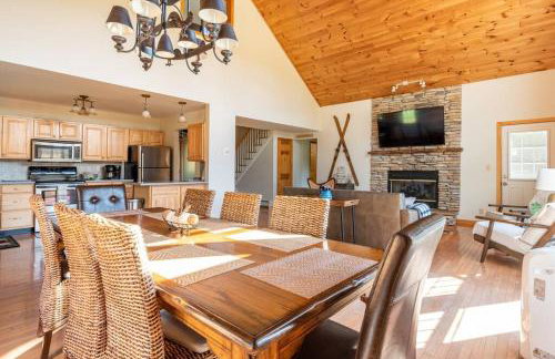 Beautiful mountain home with gorgeous meadow views - Foto 8
