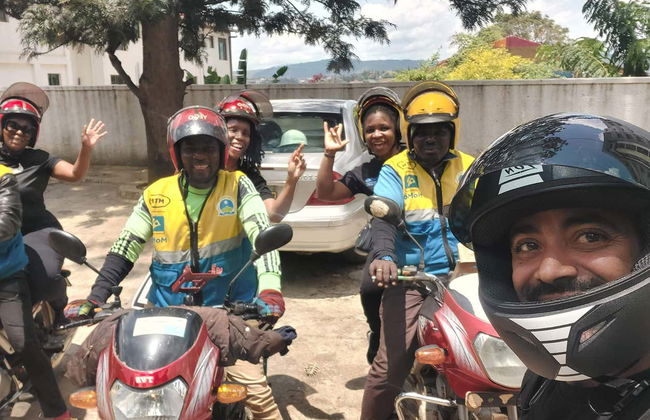 Tour de moto por Kigali - Foto 1