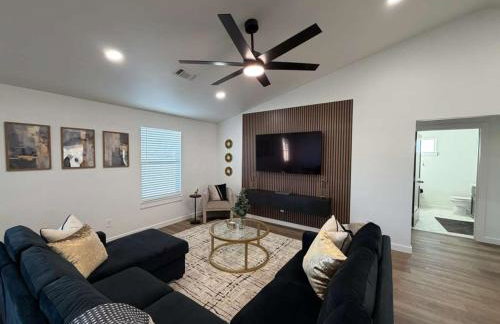 Royal Flush Villa - King Bed near WinStar - Foto 14