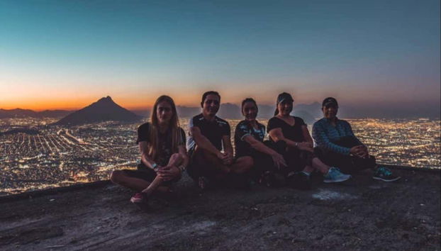 Enjoy this hike with friends