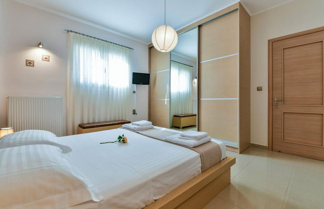 Infinite Blue Epidavros - Foto 32