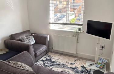 The Loft and The Den Apartments - Photo 16