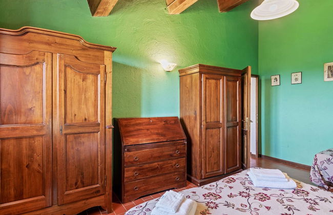 Rustic Holiday Home in Citta di Castello With Swimming Pool - Photo 19