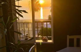 Beachfront Apartment Sabinillas - Photo 14