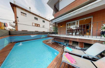 HOUSE OF JOY , CASA EN BANYOLES - Foto 1