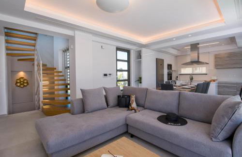 Imperium Luxury Villas-Sauna, Jacuzzi, Heated Pool & Gym-Chania - Photo 73