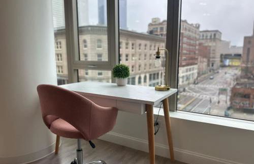 Upscale 2BR Condo with Gym & Parking near MGH & TUFTS - Foto 5