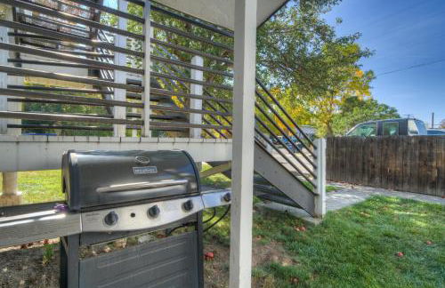 Charming and cozy downtown Bozeman 3 bedroom condo Walk to dinner and drinks - Foto 25