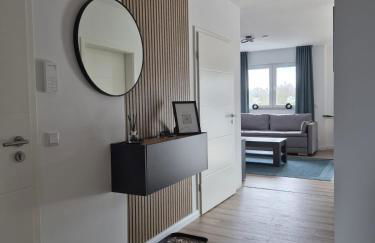 Luxsuite Still und Komfort 2 Balkon Elektrogrill Tischfussball TV-75 Zoll - Foto 27