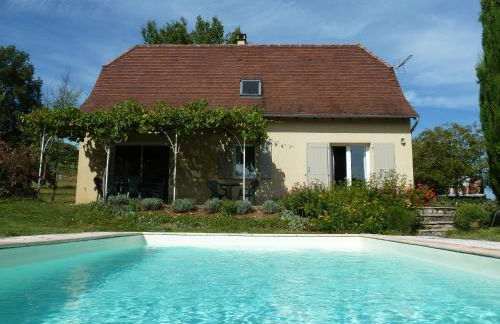 Maison indépendante avec Piscine privée proche Vallée Dordogne de Samedi à Samedi - Photo 1