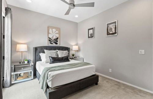 12 South Home WALK to Belmont with Deck and Patio - Foto 22