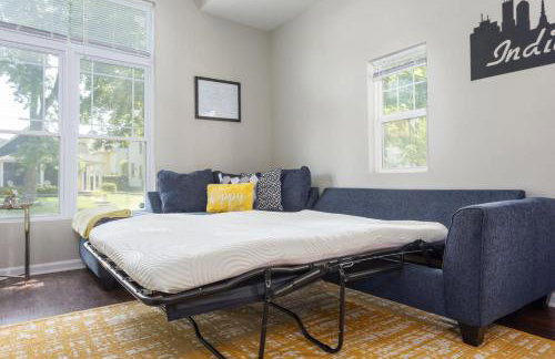 Chic 3BR Home with Fire Pit-Private Yard-Family Friendly - Foto 9