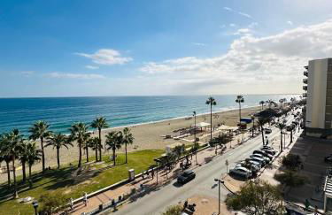 Horizonte 3 Charming apartment with breathtaking sea view at first line of Fuengirola beach - Photo 1