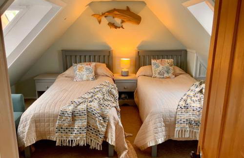 Romantic luxury Cottage right next to the ocean - Photo 17