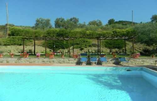 Farmhouse With Stables, Horses and the Ability to Make Horseback Riding - Photo 102