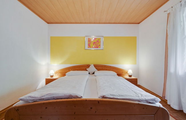 Beautiful Holiday Home in Viechtach With Views - Photo 18