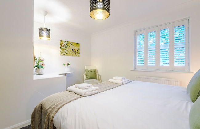 Lightfoot House - Photo 2