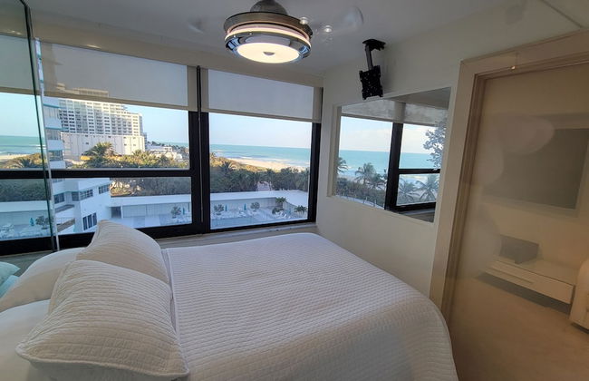 Alexander 702 3 Bedroom Apts by RedAwning - Foto 10