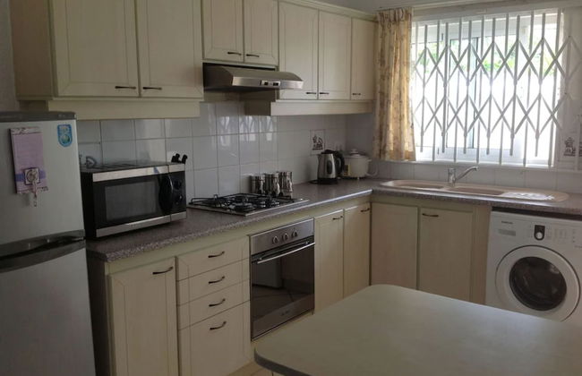 Lovely Apartment in Flic en Flac, Close to the Lovely Beach and all Amenities - Photo 24