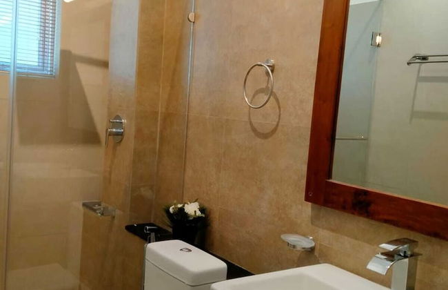 Silina Airport Residence in Katunayake - Photo 14