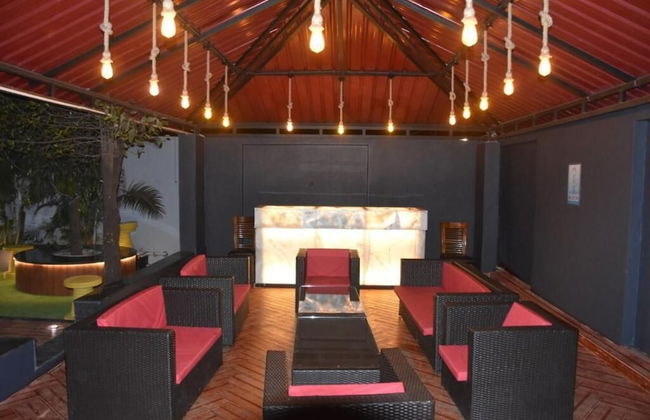 Sky Taj Villa 5 BHK - Foto 33