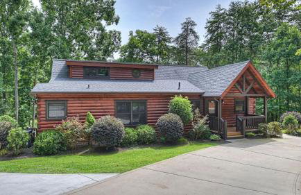 Waterfront 1-acre Private Dock, Hot Tub, Firepit Bankhead Lodge by Avantstay - Foto 100