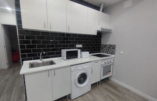 Apartamento HM en Vista Alegre Madrid - Photo 9