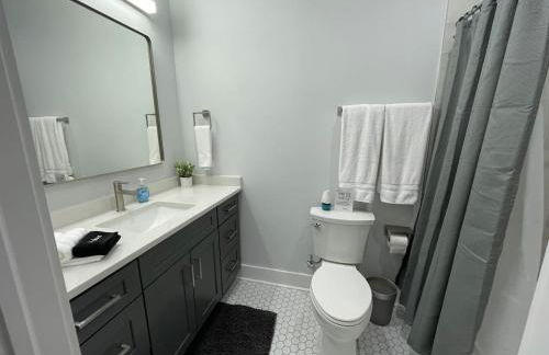 Modern 4 Bedroom 5 Bath Townhome Downtown Indpls 2230 - Foto 29