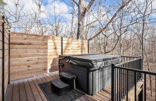 Whispering Pines Treehouse - Sunrise - Foto 19