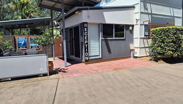 Quarterdecks Retreat - Foto 3, Receção