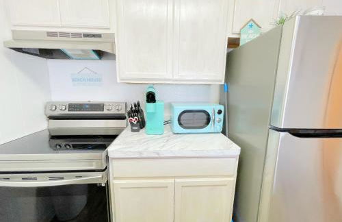 Amazing Oceanfront 2BR Home Cozy Peaceful and Kid and Pet Friendly - Photo 14