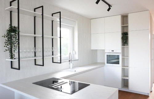 VILLA MARIS SMRIKA -heated pool - Foto 10