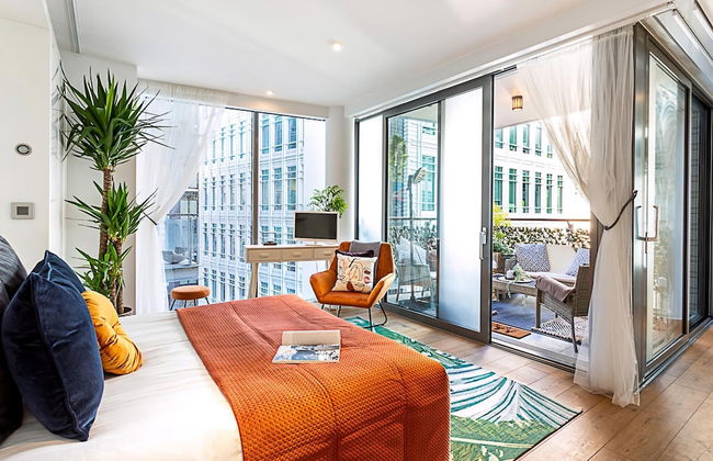 Idyllic Covent Garden Flat - Photo 1