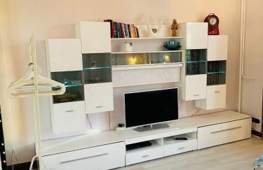 Troisdorf - City - EG - 145 Qm - bis 7 Schlafplätze - Foto 10