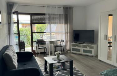 Deluxe Apartment - Ruhe Oase - 1ZKB Balkon - Parkplatz - Self Check-in 24h - Foto 2