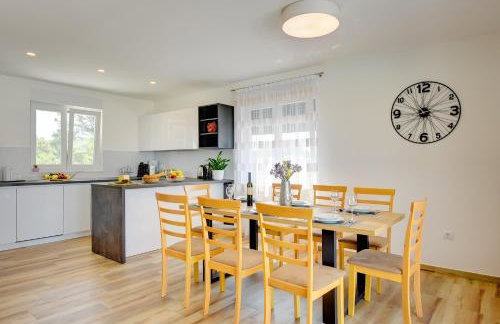 Neue Villa bei Rovinj mit privatem Pool, WLAN, Klima - Foto 9